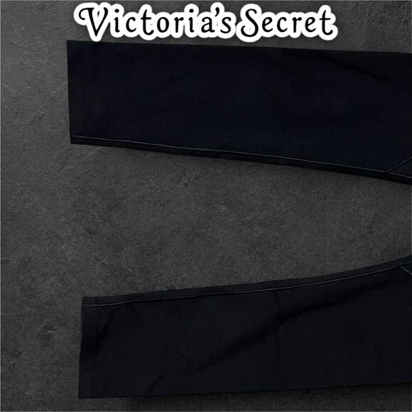Preowned Victoria’s Secret VSX Flow Sweat On Point Soft Black Leggings - Small - Picture 2 of 8
